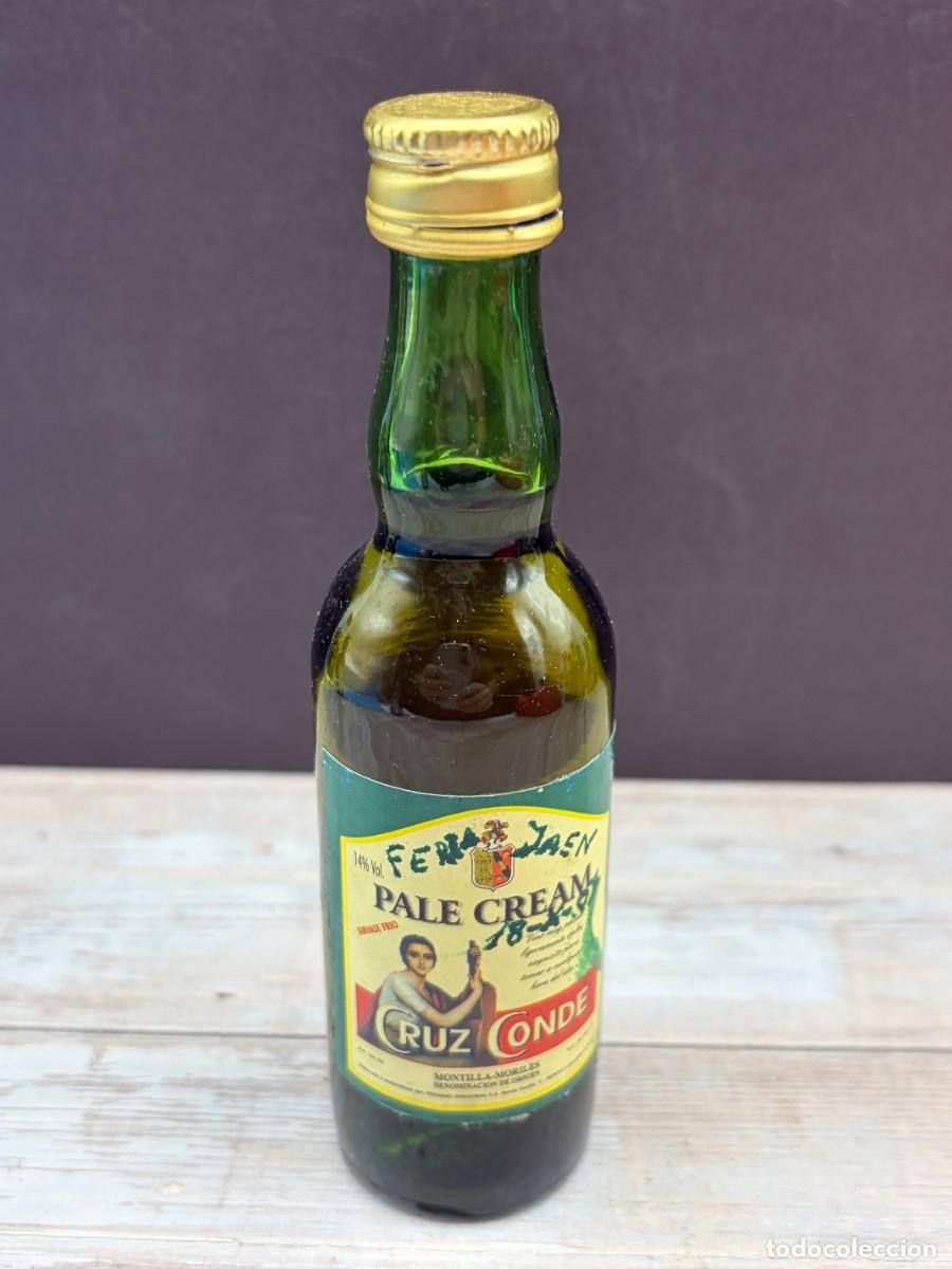 Coleccionismo de vinos y licores: BOTELL&Iacute;N. PALE CREAM. CRUZ CONDE