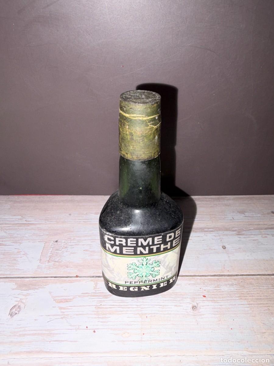 Coleccionismo de vinos y licores: BOTELL&Iacute;N. CREMA DE MENTA. CREME DE MENTHE. PEPPERMINT. REGNIER.
