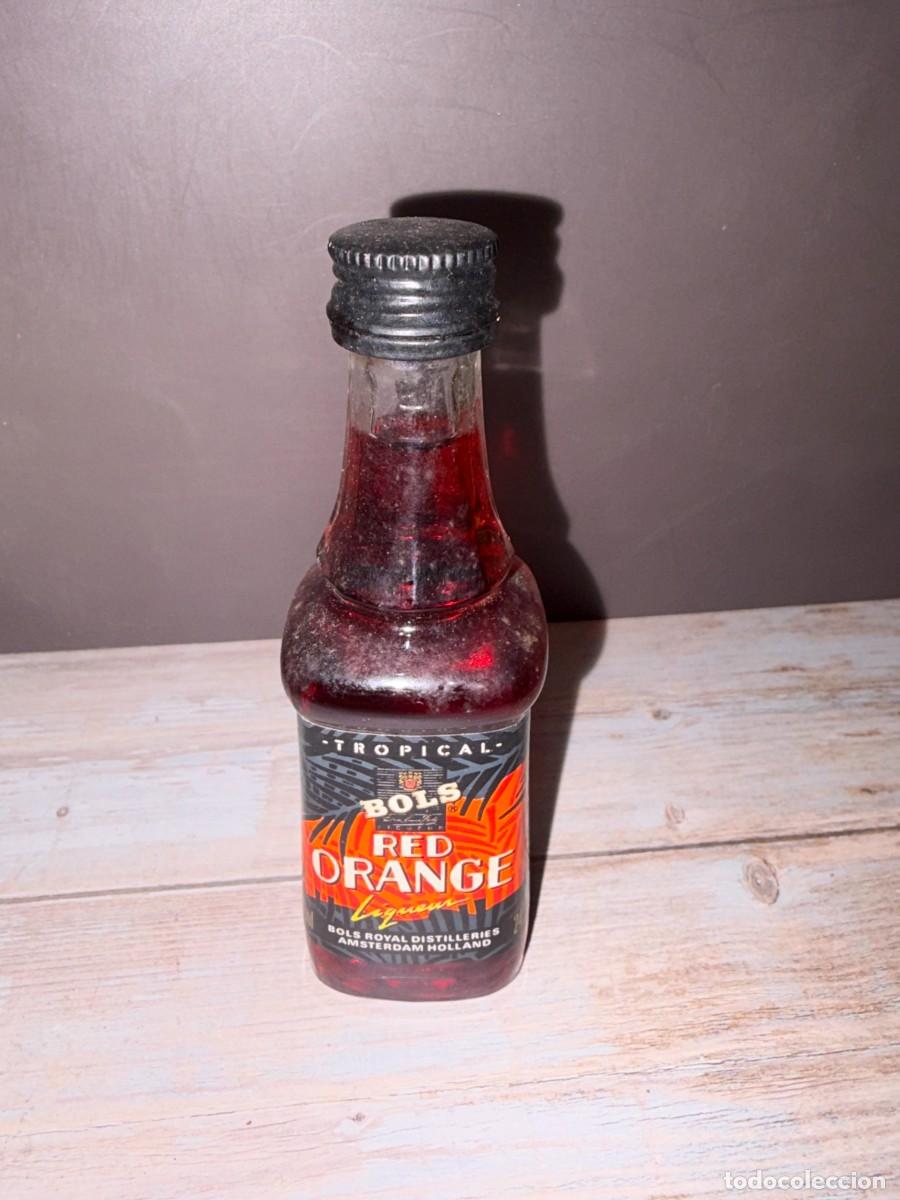 Coleccionismo de vinos y licores: BOTELL&Iacute;N. RED ORANGE LIQUEUR. BOLS.