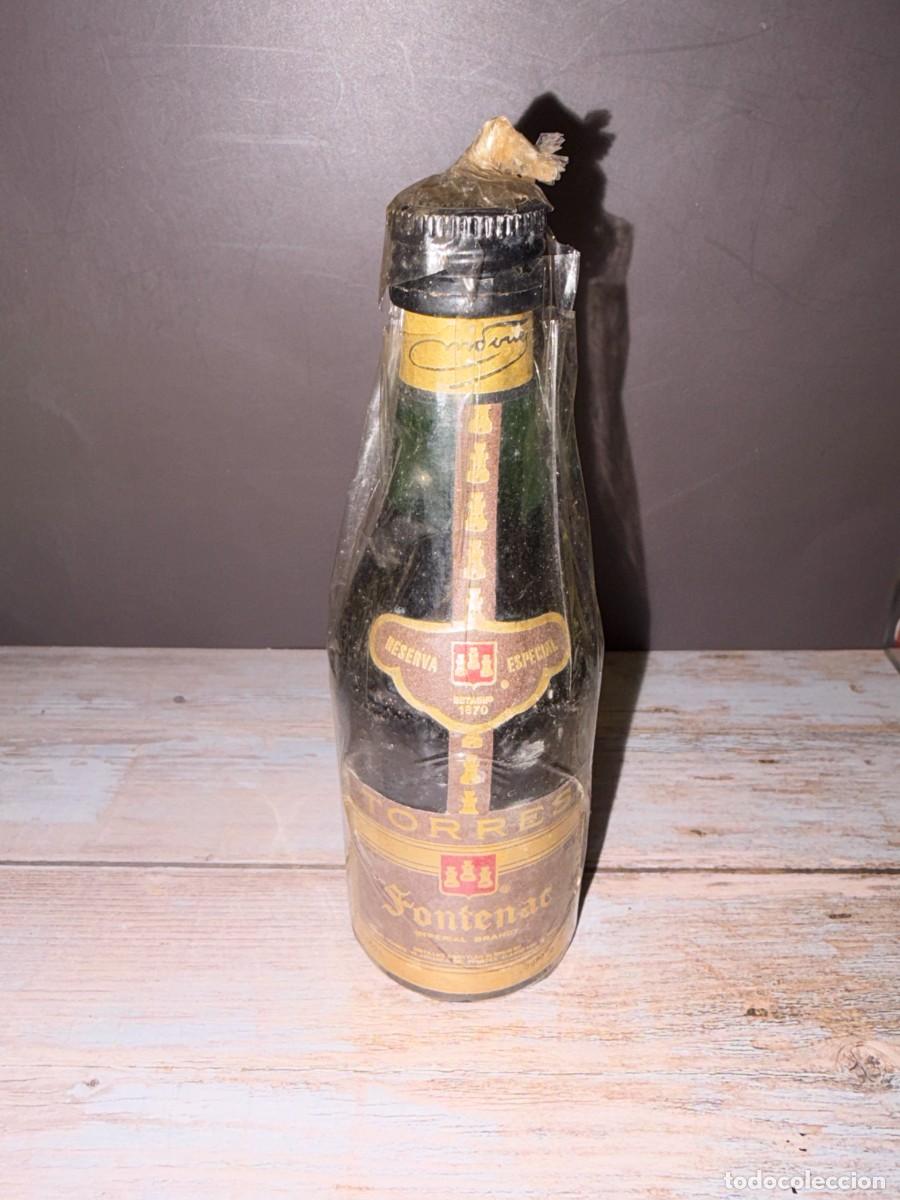 Coleccionismo de vinos y licores: BOTELL&Iacute;N. FONTENAC. RESERVA ESPECIAL. TORRES.