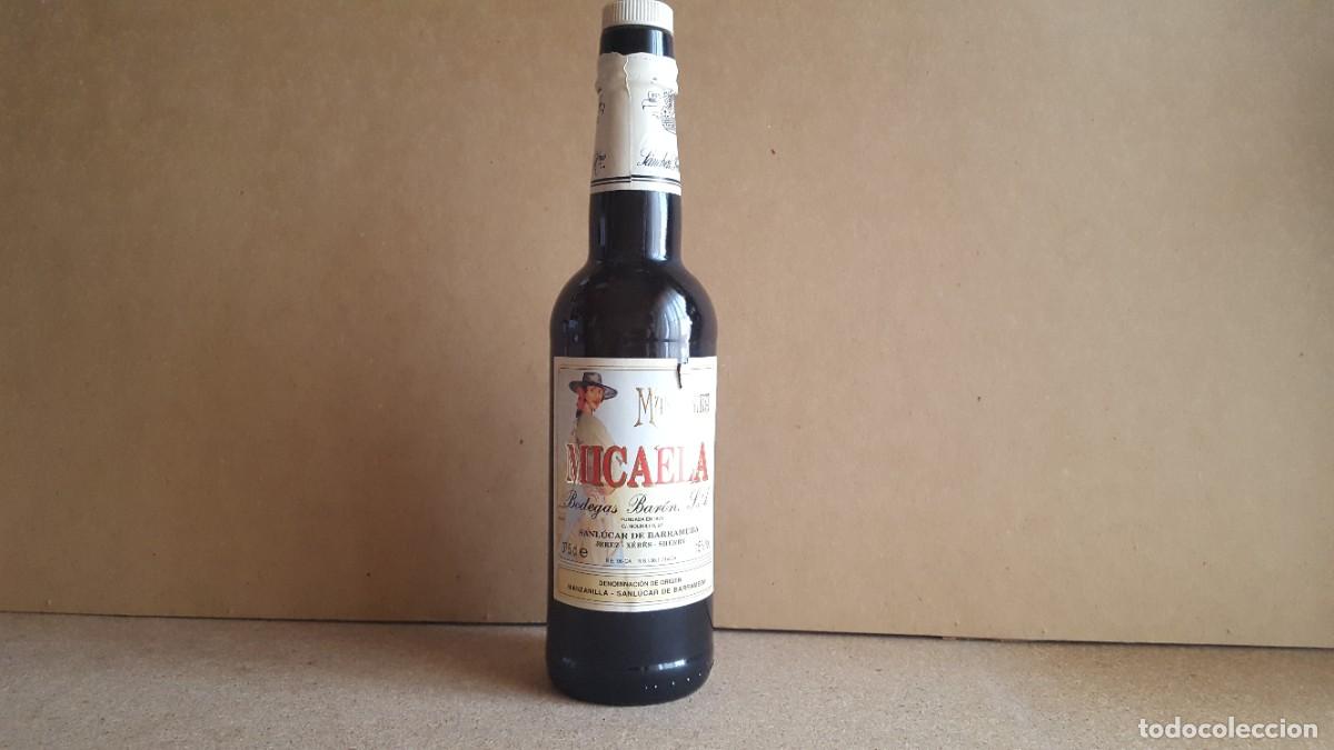 Coleccionismo de vinos y licores: Botella/botell&iacute;n manzanilla Micaela. 37,5cl. Vac&iacute;a.