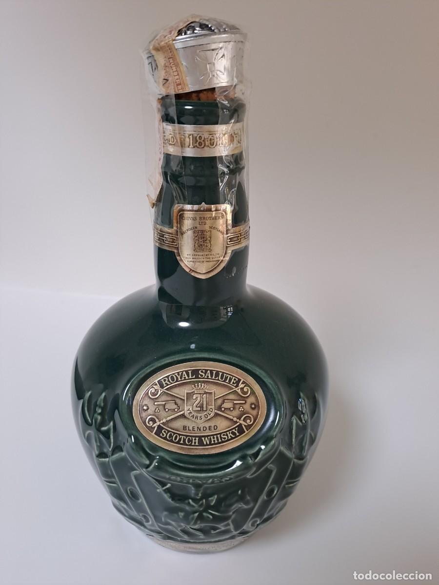 Coleccionismo de vinos y licores: Botella Vintage Royal Salute 21 A&ntilde;os Colecci&oacute;n