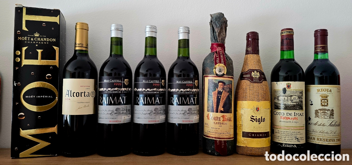 Coleccionismo de vinos y licores: Lote 9 Botellas Colecci&oacute;n: Vino Rioja Gran Reserva 1982, Coto Imaz 1985, Champagne Mo&euml;t y M&aacute;s