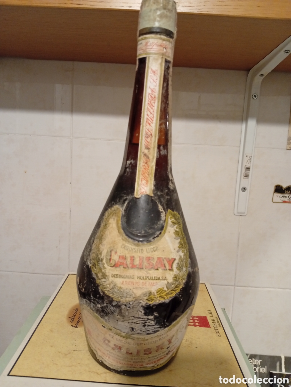 Coleccionismo de vinos y licores: CALISAY 1 L. MOLLFULLEDA. ARENYS DE MAR. SERIE MV-35. LLENA.