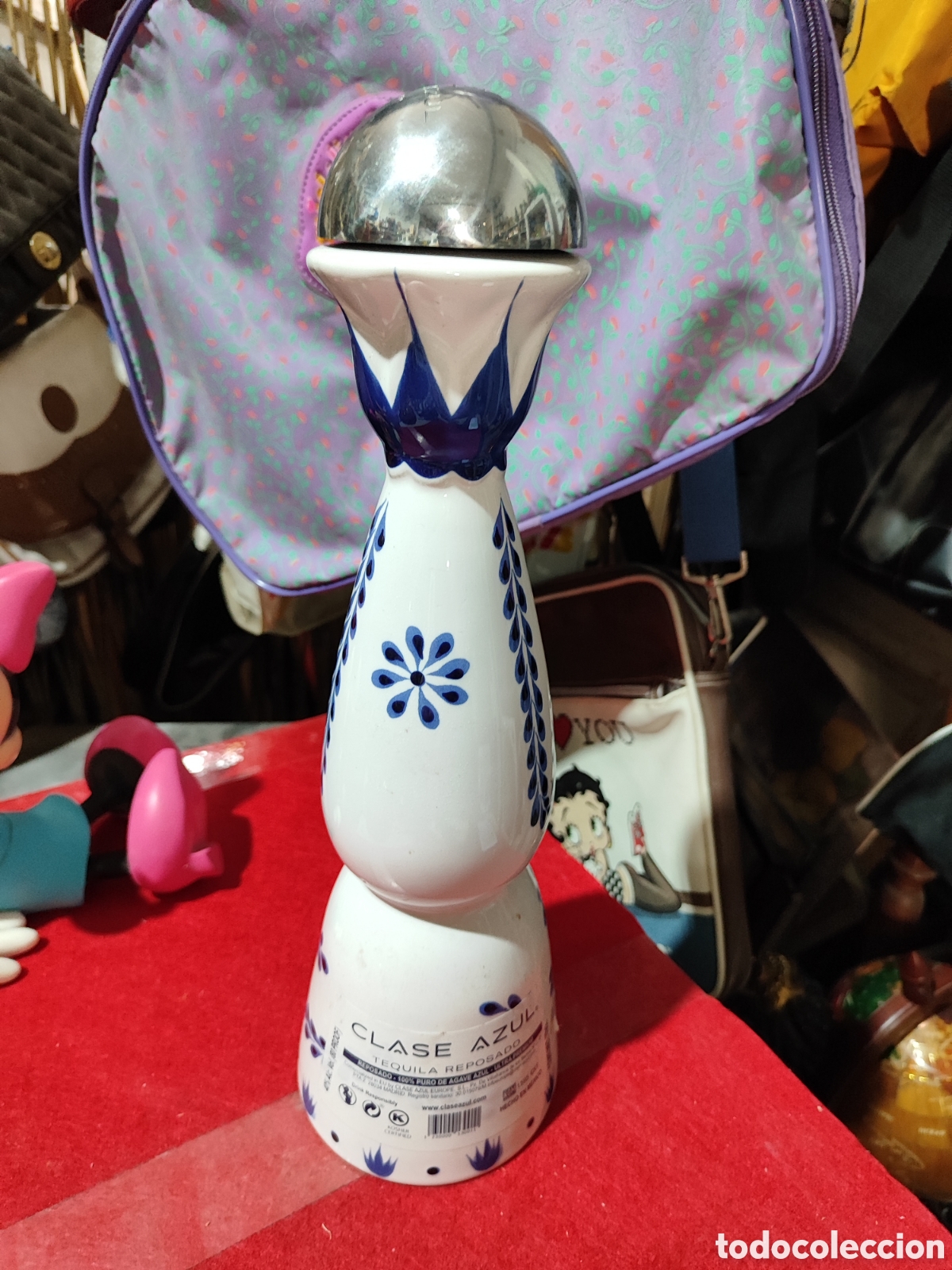 Coleccionismo de vinos y licores: Botella de porcelana con tap&oacute;n de TEQUILA REPOSADO CLASE AZUL MEXICO est&aacute; VACIA