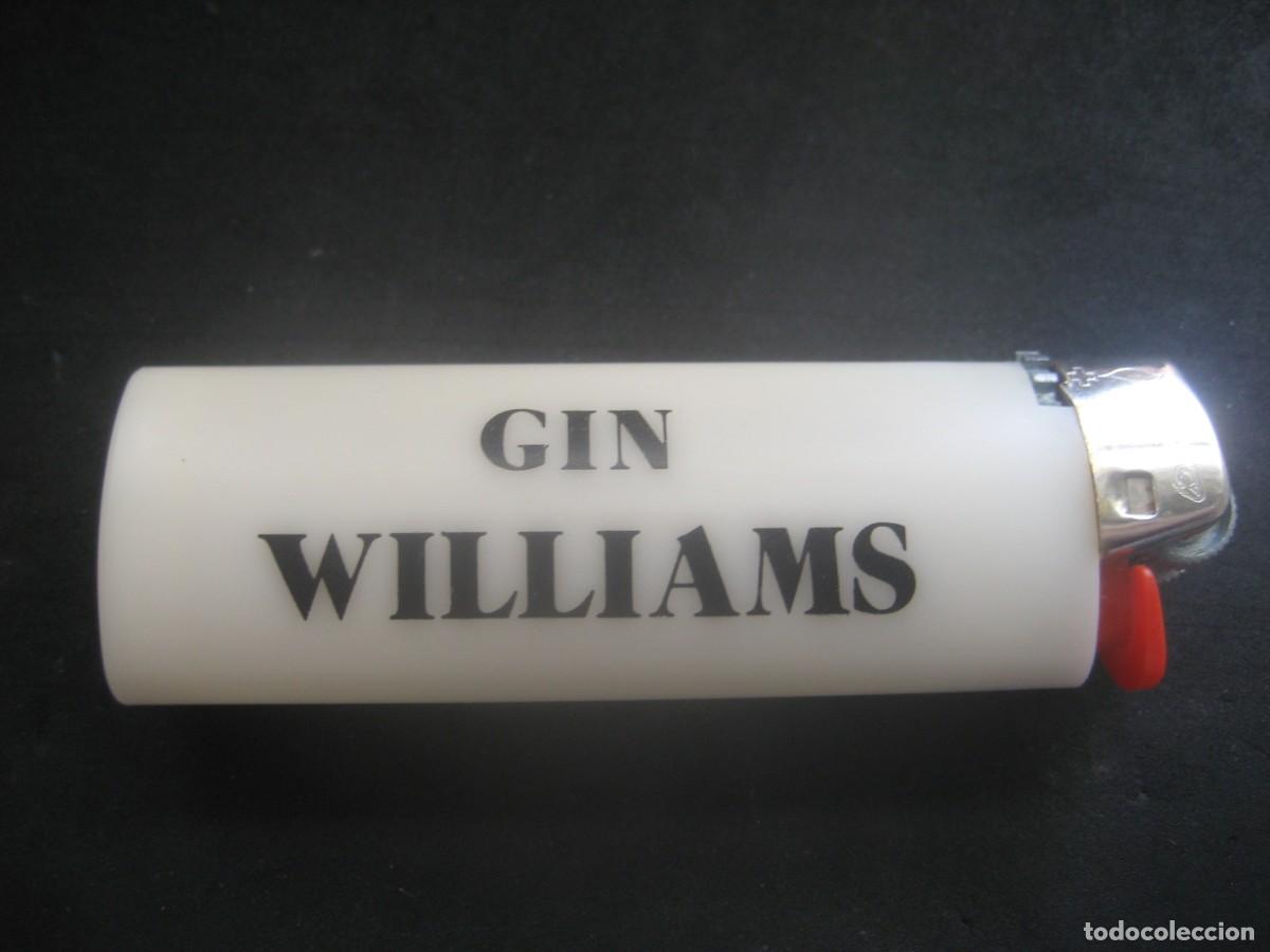 Sammlung von Weinen und Lik&ouml;ren: MECHERO, ENCENDEDOR GINEBRA GIN WILLIAMS & HUMBERT. JEREZ