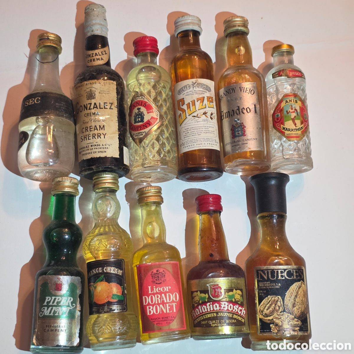 Colecionismo de vinhos e licores: Lote 11 Botellitas / Miniaturas de Licor Antiguas - Ratafia Bosch, Bonet, Suze, Campeny y m&aacute;s