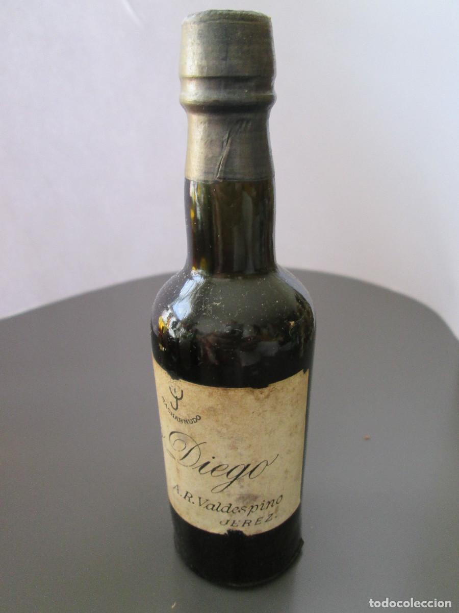 Coleccionismo de vinos y licores: BOTELLIN MINIATURA LICOR - MECHANUDO DIEGO - A.R. VALDESPINO - JEREZ