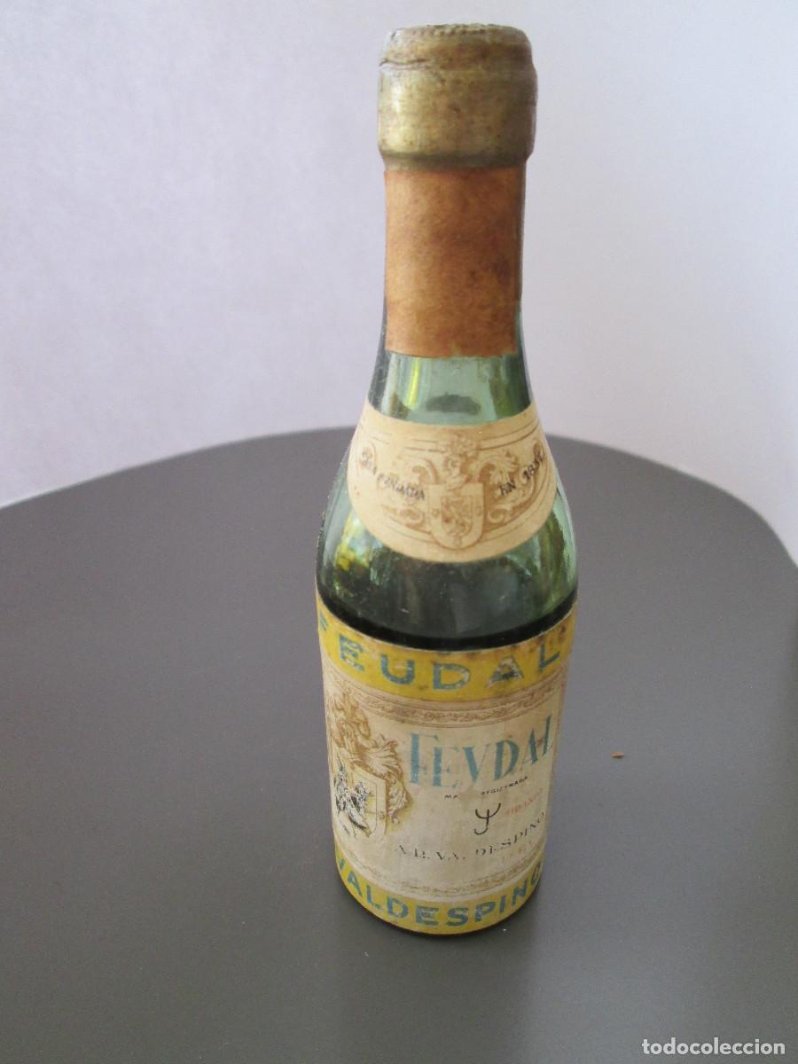 Collection of wines and liquors: BOTELLIN MINIATURA LICOR - FEUDAL - A.R. VALDESPINO