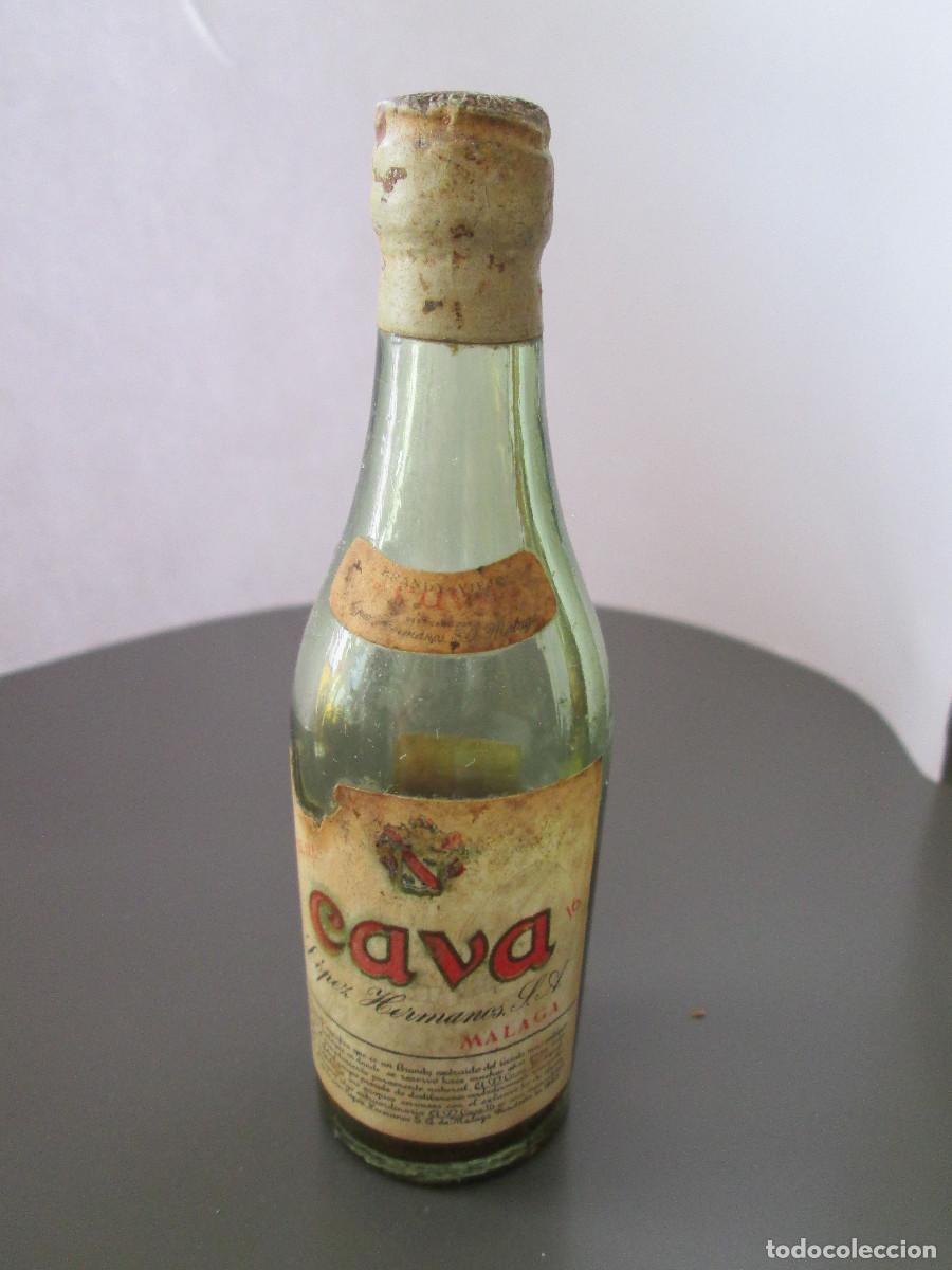 Coleccionismo de vinos y licores: BOTELLIN MINIATURA LICOR - BRANDY VIEJO - CAVA - LOPEZ HERMANOS - MEDIA