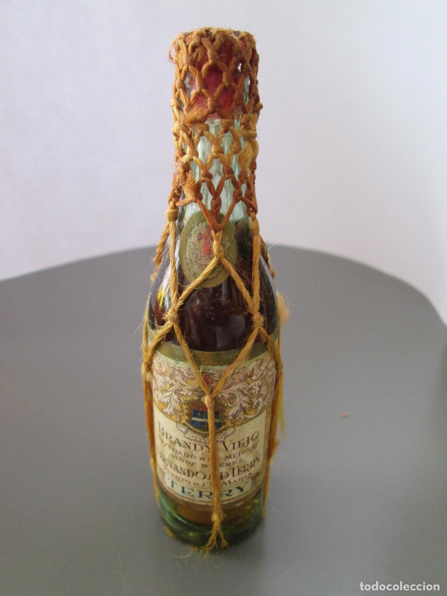 Coleccionismo de vinos y licores: BOTELLIN MINIATURA LICOR - BRANDY VIEJO - TERRY
