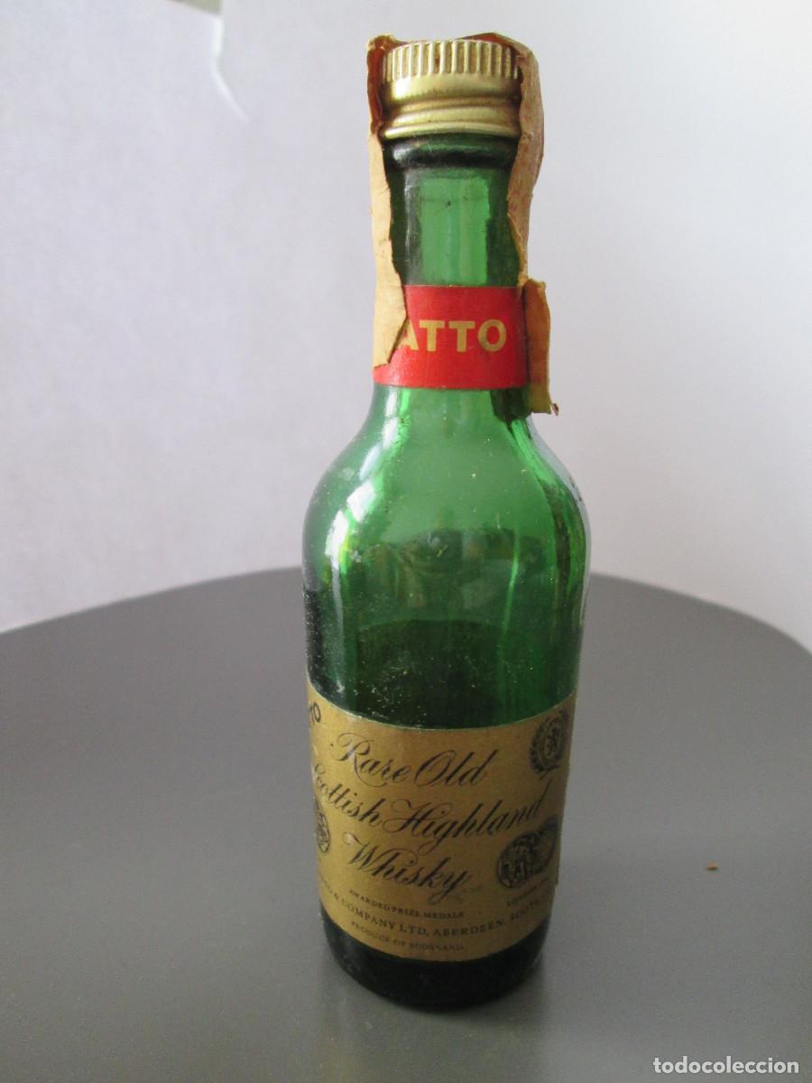 Collectionnisme de vins et liqueurs: BOTELLIN MINIATURA LICOR - CATTO - RARE OLD - WHISKY