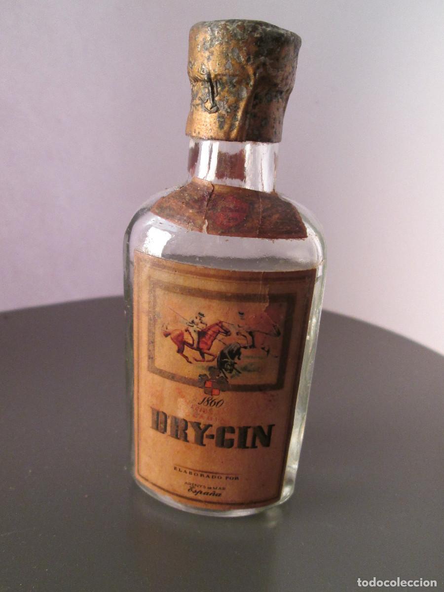 Collectionnisme de vins et liqueurs: BOTELLIN MINIATURA LICOR - DRY GIN 1860 - ARENYS DE MAR - CASI LLENA