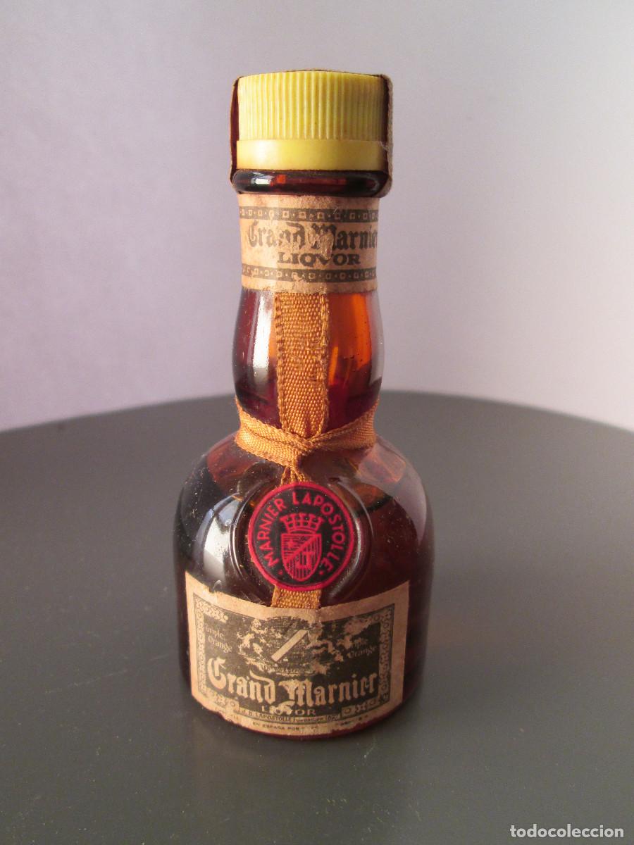 Collectionnisme de vins et liqueurs: BOTELLIN MINIATURA LICOR - GRAND MARNIER - LICOR