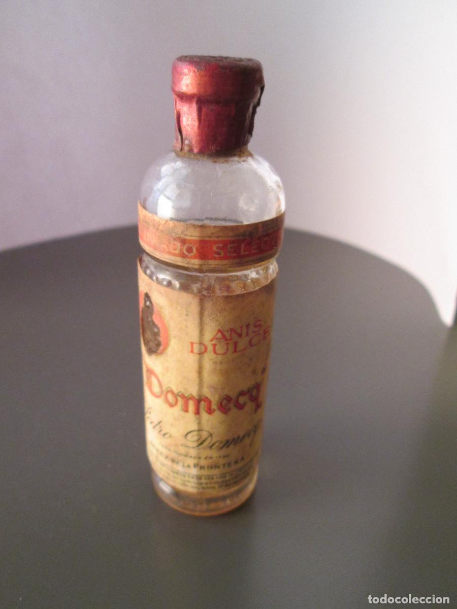 Coleccionismo de vinos y licores: BOTELLIN MINIATURA LICOR - ANIS DULCE DOMECQ - JEREZ DE LA FRONTERA - MEDIA