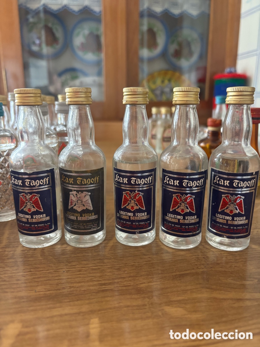 Colecionismo de vinhos e licores: Botellas miniatura vodka