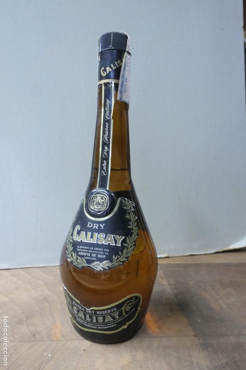 Coleccionismo de vinos y licores: Botella de licor Calisay extra Dry - Foto 6