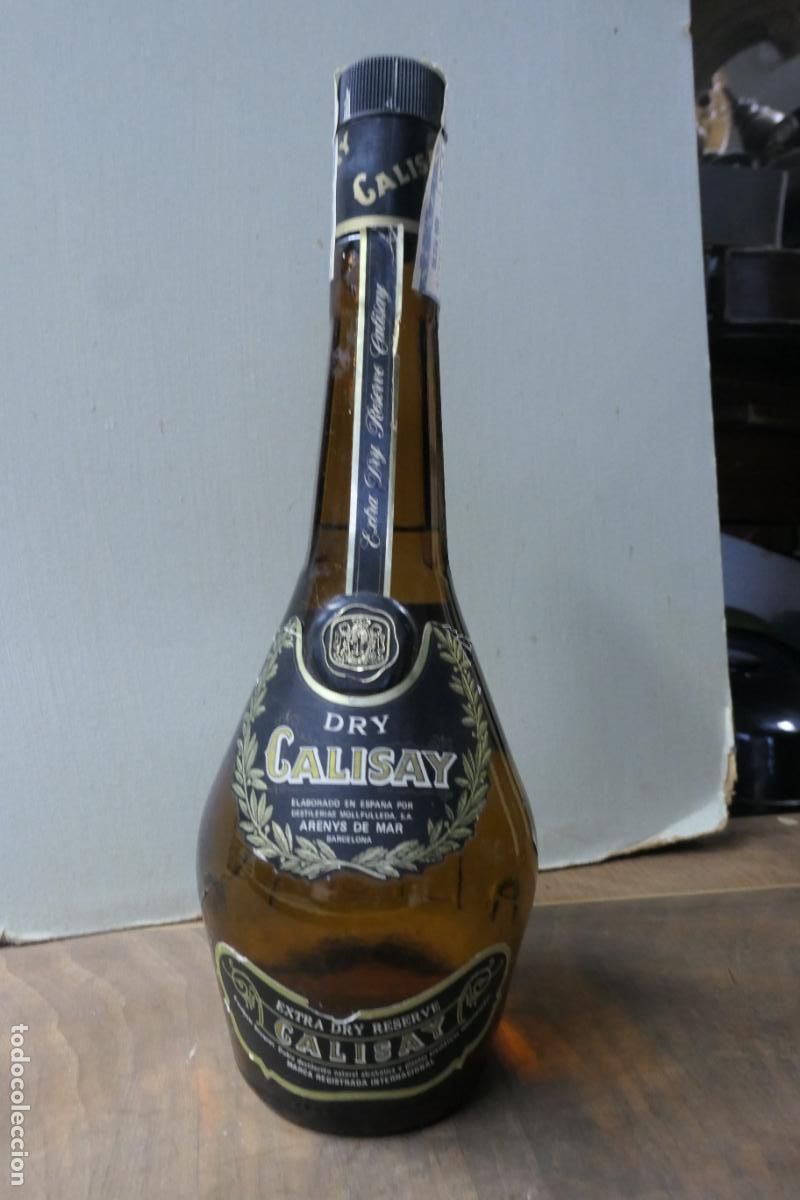 Collectionnisme de vins et liqueurs: Botella de licor Calisay extra Dry
