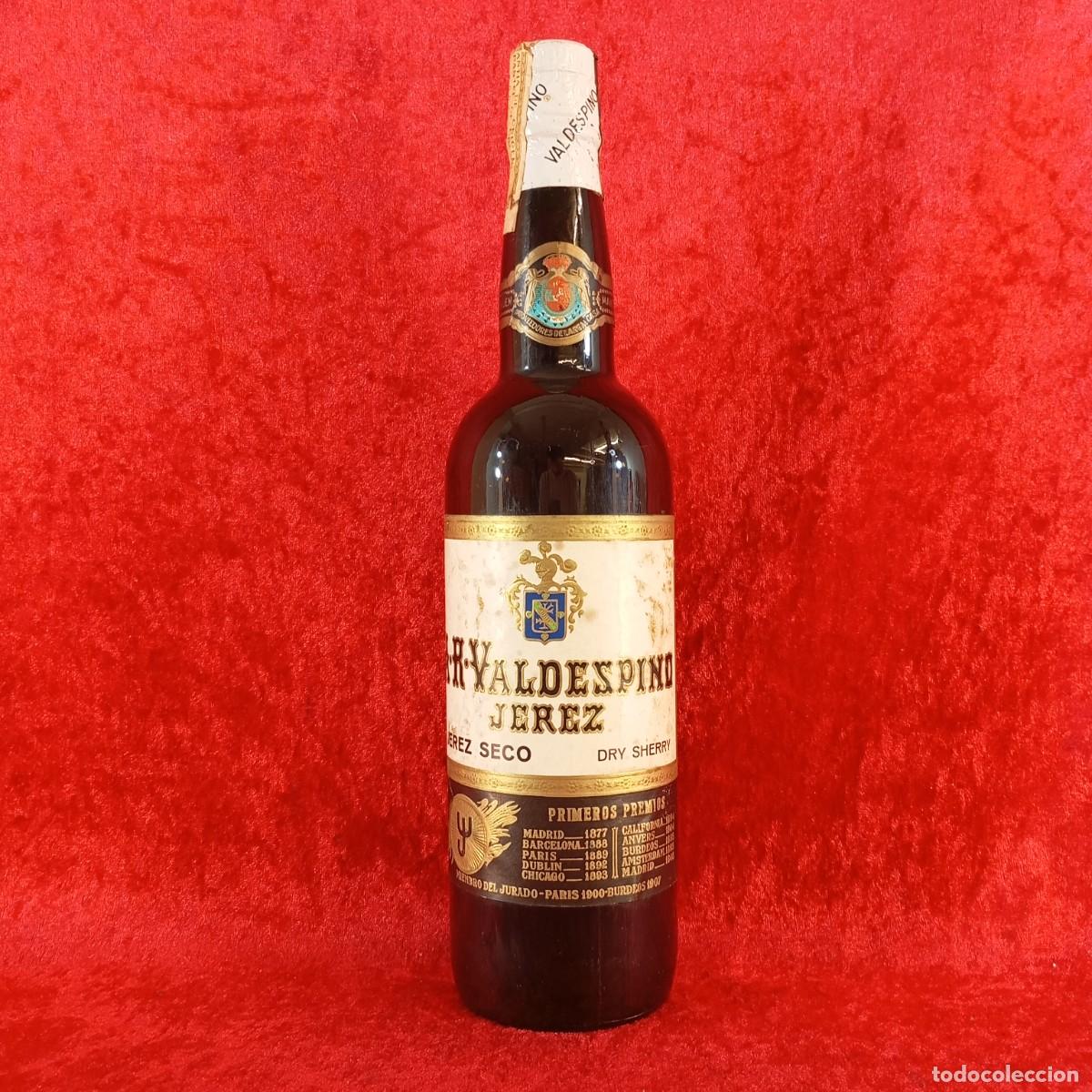 Collection of wines and liquors: BOTELLA - A. R. VALDESPINO JEREZ - JEREZ SECO - DRY SHERRY