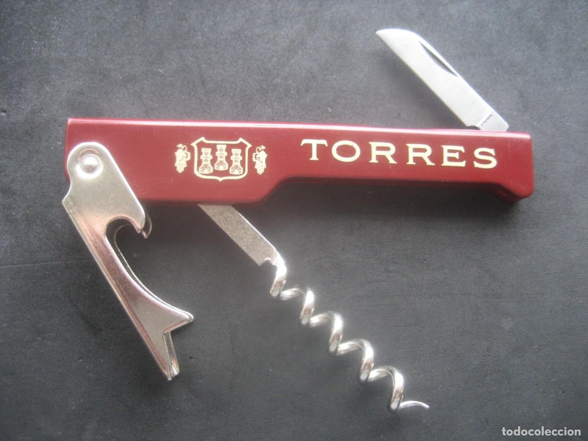 Collection of wines and liquors: SACACORCHOS ABREBOTELLAS TORRES