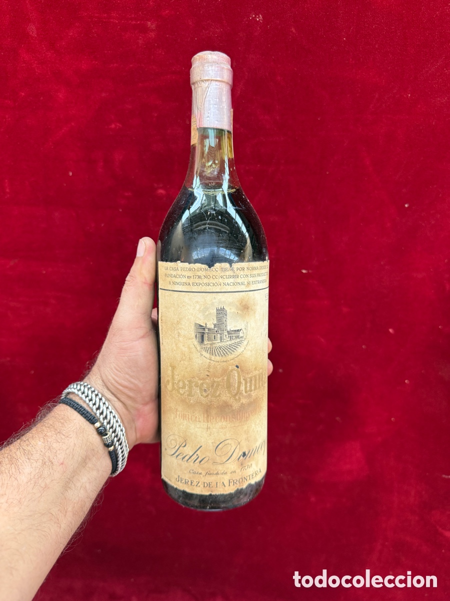 Sammlung von Weinen und Lik&ouml;ren: Antigua botella de Vino,Jerez Quina,Pedro Domecc