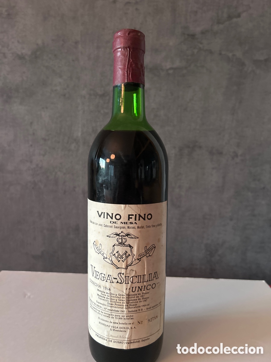 Coleccionismo de vinos y licores: Maravillosa botella Vino Vega Sicilia.Cosecha 1964