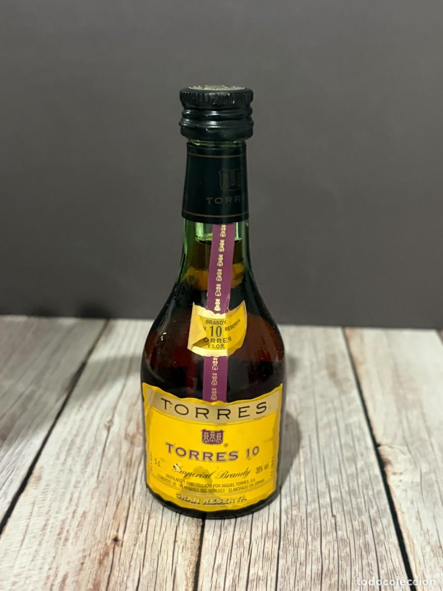 Coleccionismo de vinos y licores: BOTELLA DE BRANDY TORRES 10 GRAN RESERVA.