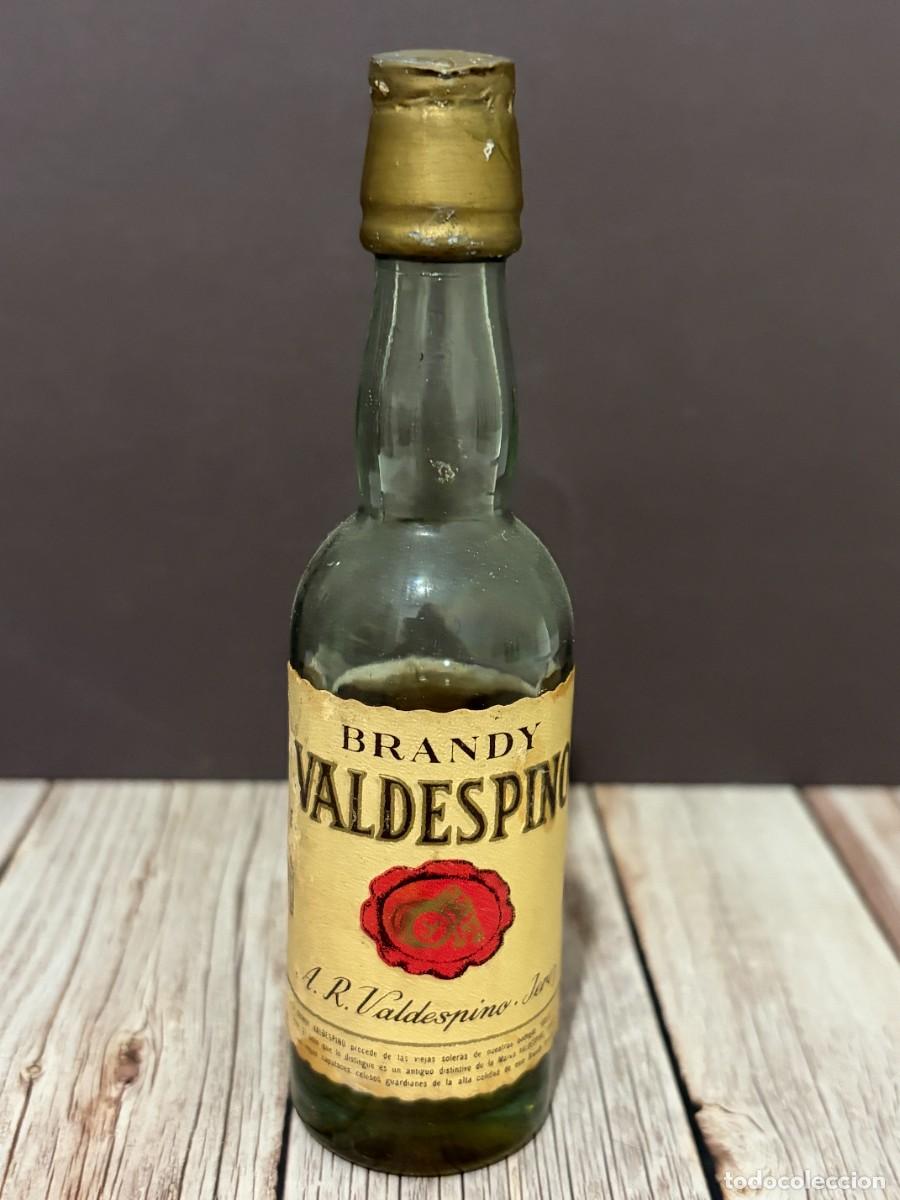 Coleccionismo de vinos y licores: BOTELLIN BRANDY VALDESPINO - BODEGA A.R. VALDESPINO JEREZ - LACRADO