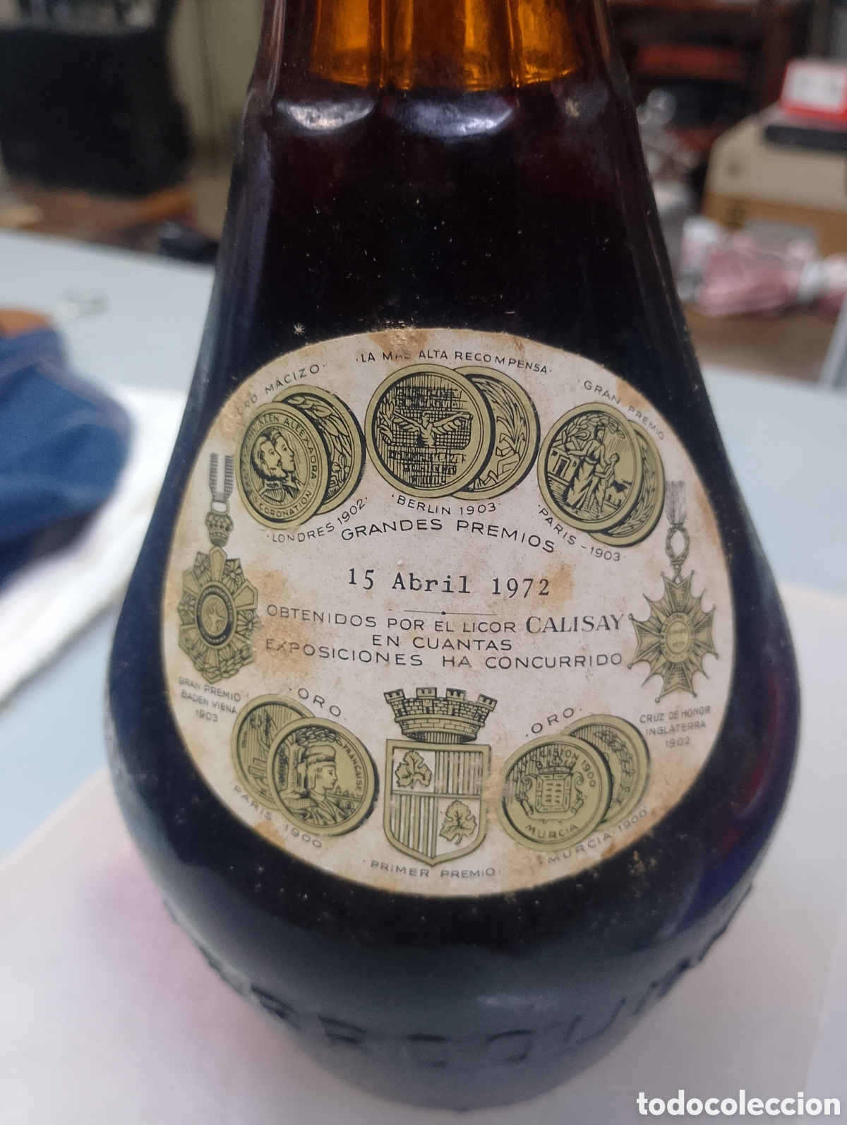 Coleccionismo de vinos y licores: Licor hierbas Calisay - Foto 3