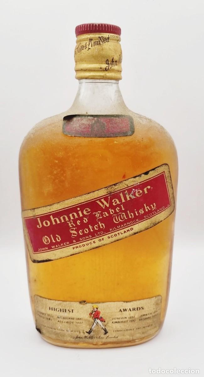 Coleccionismo de vinos y licores: Botella Johnnie Walker Red Label, Blended Scotch Whisky.