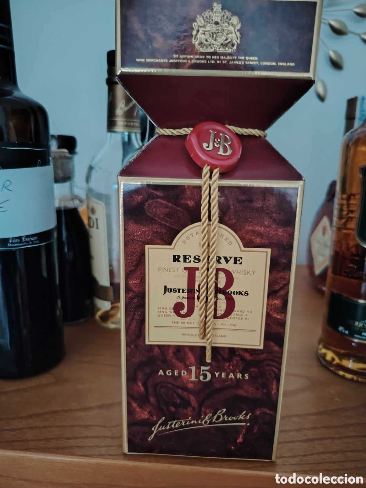 Coleccionismo de vinos y licores: Whisky J&B Reserve 15 A&ntilde;os - Botella de 70 cl con estuche original (Precintada