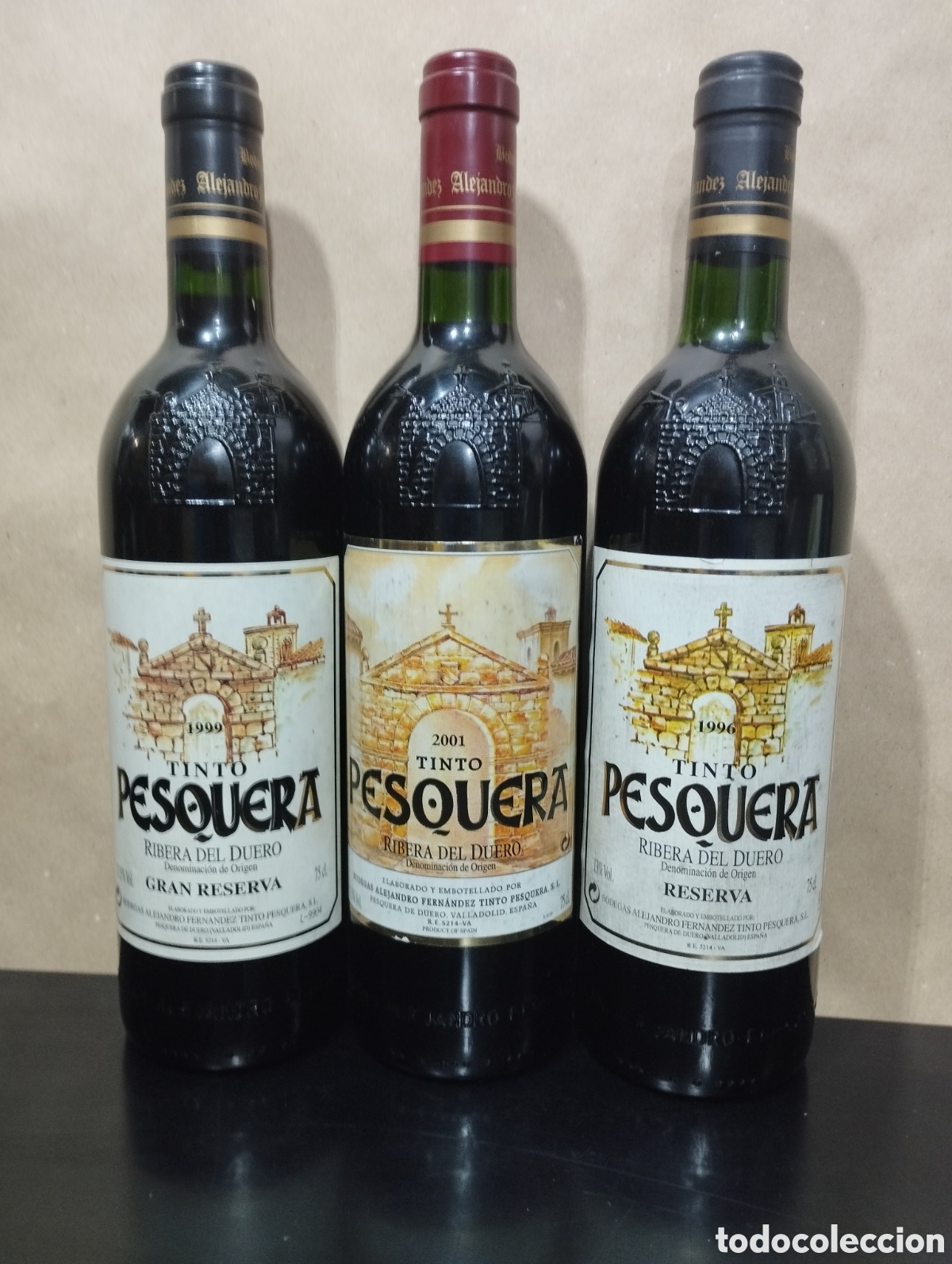 Coleccionismo de vinos y licores: LOTE 3 BOTELLAS TINTO PESQUERA &ndash; GRAN RESERVA 1999, RESERVA 1996 Y CRIANZA 2001 .