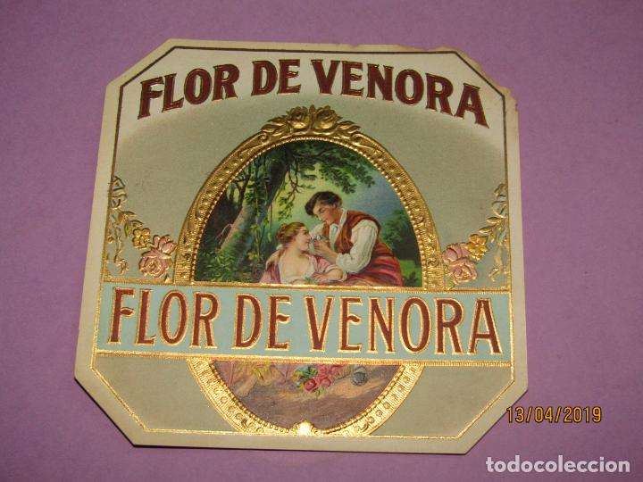 An&eacute;is de charuto de cole&ccedil;&atilde;o: Antigua Habilitaci&oacute;n PAPELETA de F&aacute;brica de Tabacos con FLOR DE VENORA Litograf&iacute;a Estampaci&oacute;n Oro