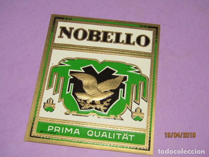 Collection cigar bands: Antigua Habilitaci&oacute;n PAPELETA de F&aacute;brica de Tabacos con NOBELLO Litograf&iacute;a Estampaci&oacute;n Oro