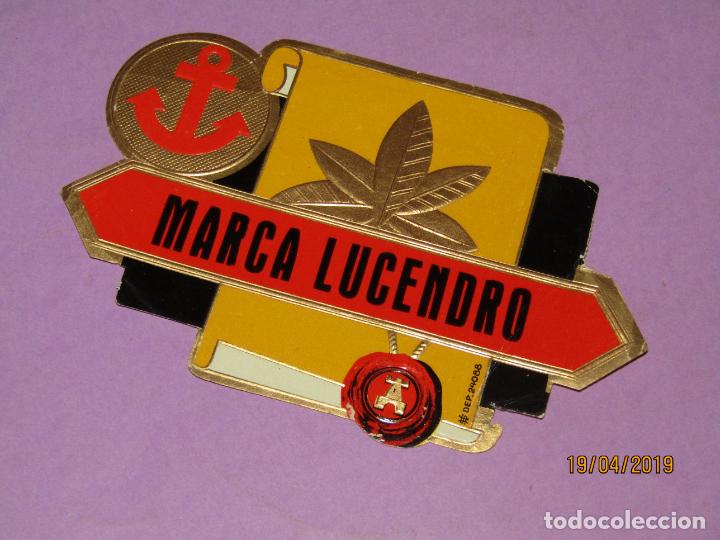 Sammlung von Banderolen: Antigua Habilitaci&oacute;n en Litograf&iacute;a TAPACLAVOS Tabacos con MARCA LUCENDRO Estampaci&oacute;n en Oro