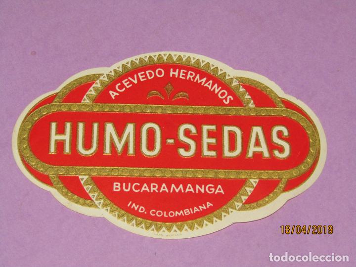Sammlung von Banderolen: Antigua Habilitaci&oacute;n TAPACLAVOS en Litograf&iacute;a Tabacos con HUMO-SEDAS Estampados en Oro