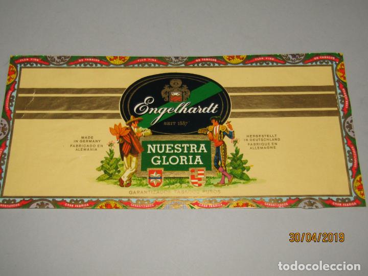 Collection cigar bands: Antigua Habilitaci&oacute;n en Litograf&iacute;a de Tabacos NUESTRA GLORIA con Estampados en Oro