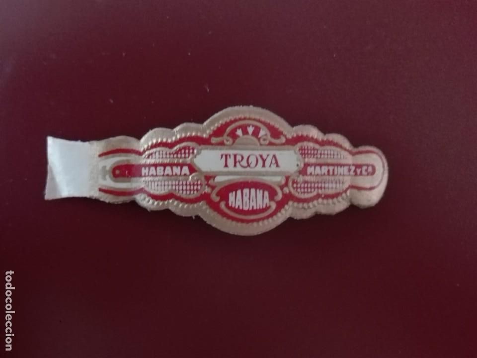Collection cigar bands: VITOLA - MARTINEZ Y CIA TROYA - HABANA CUBA