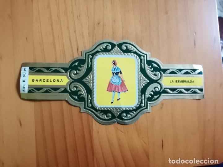 Vitolas de colecci&oacute;n: VITOLA LA ESMERALDA - TRAJES T&Iacute;PICOS PROVINCIAS ESPA&Ntilde;OLAS, SERIE B N&ordm; 49 BARCELONA.