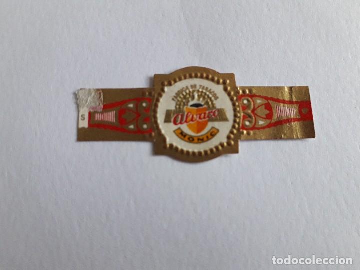 Collection cigar bands: vitola de puro, Alvaro, Monic.