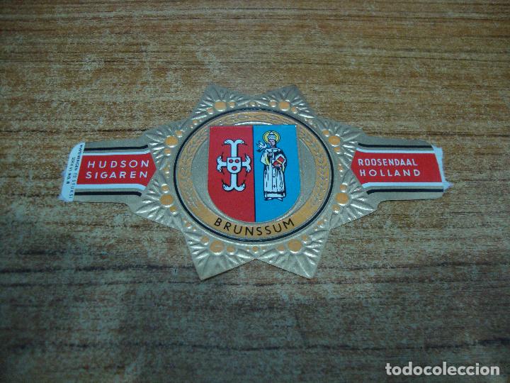 Collection cigar bands: VITOLA HUDSON SIGAREN ROOSENDAAL HOLLAND BRUNSSUM