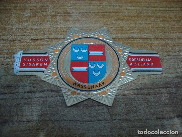 Collection cigar bands: VITOLA HUDSON SIGAREN ROOSENDAAL HOLLAND WASSNAAR