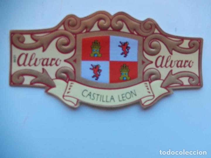 Collection cigar bands: VITOLA ALVARO - ESPA&Ntilde;A EN EUROPA - CASTILLA LEON - 13X7 CM