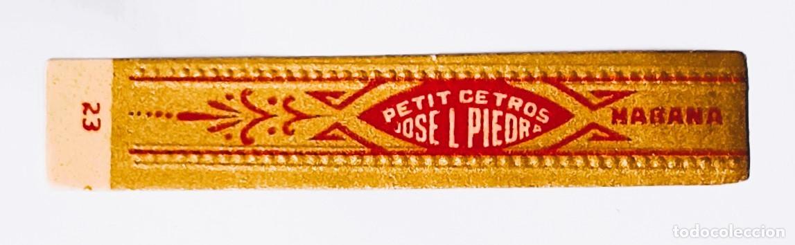 Vitolas de colecci&oacute;n: Chinchal, Cigar Band, Antigua Vitola de Coleccion, PETIT CETROS JOSE L. PIEDRA, A388