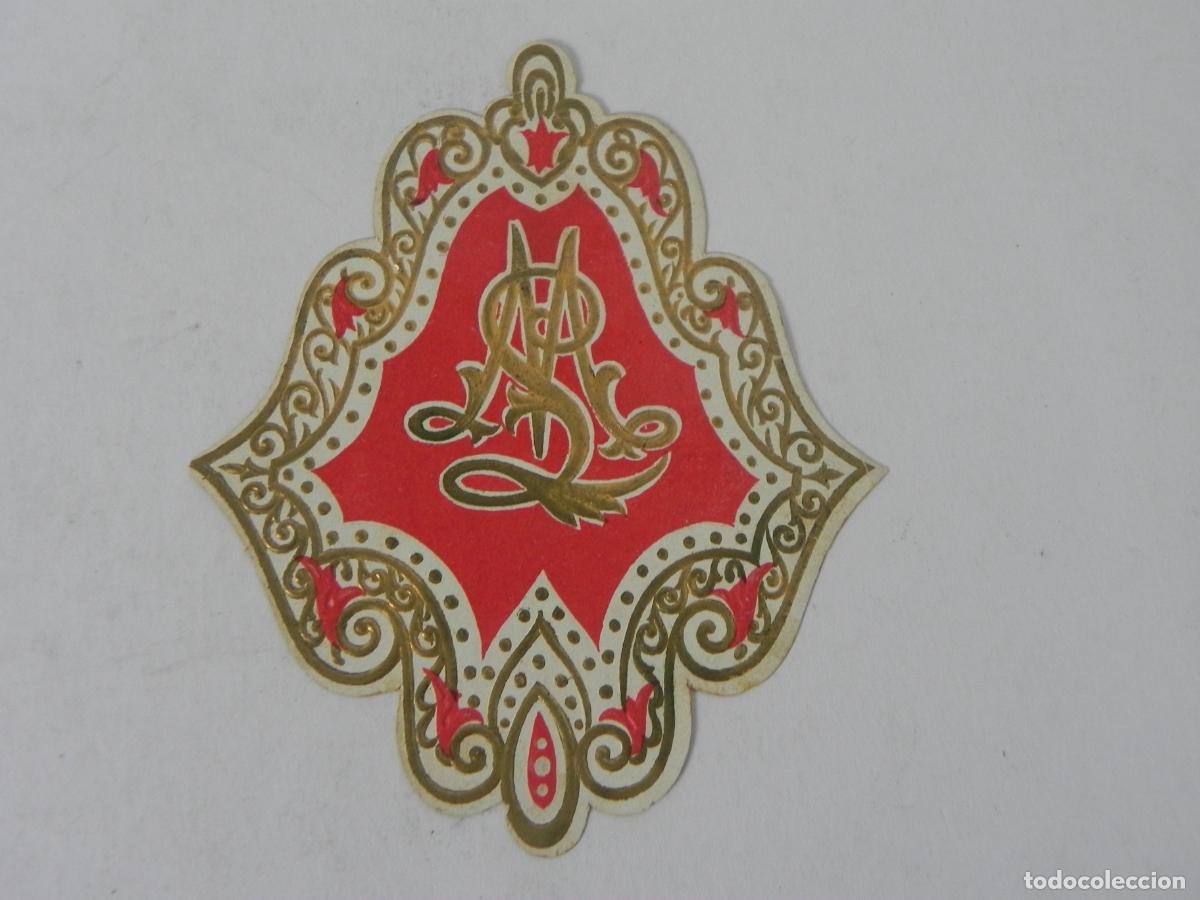 Vitolas de colecci&oacute;n: Antigua Habilitaci&oacute;n de Caja de Puros - Vista con Monograma en Relieve y Pan de Oro - Principios S.