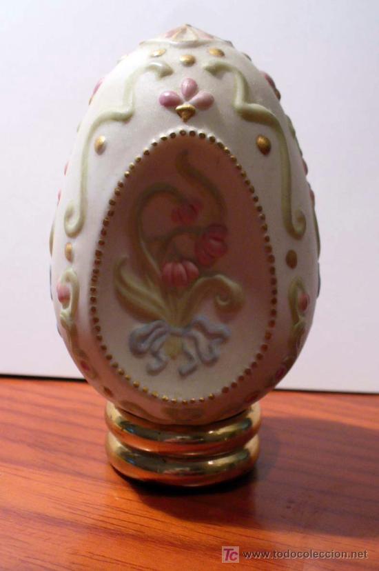 Coleccionismo: HUEVO BAJORELIEVE - Foto 1