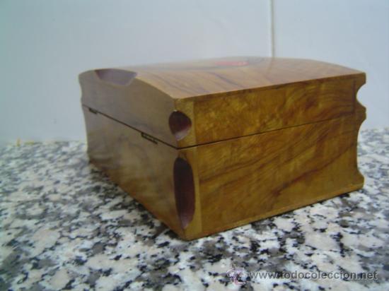 Coleccionismo: ANTIGUA CAJA  TABACO DE MADERA - Foto 4