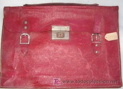 Coleccionismo: ANTIGUA MALETA O CARTERA ESCOLAR DE BADANA?