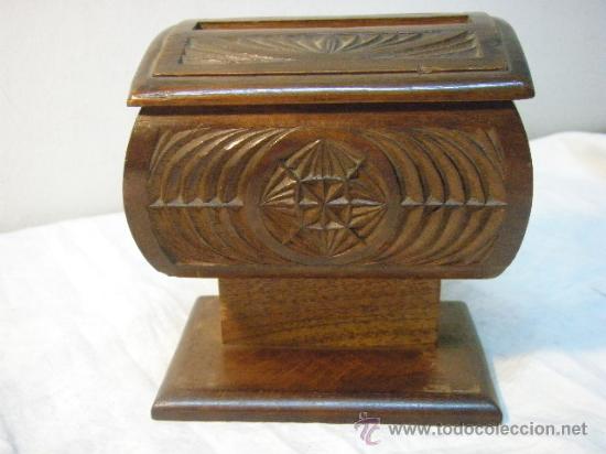 Coleccionismo: CAJA DE MADERA PARA CIGARRILLOS - Foto 4