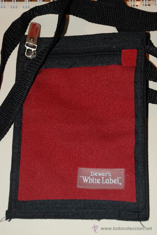 Coleccionismo: Portadocumentos de viaje de Dewar&acute;s White Label - Foto 1